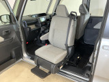 キッズスペース&バリアフリー完備の店舗です。快適な車選びをお手伝いさせていただきます♪