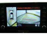 【パノラミックビューモニター】クルマの斜め後ろや真横など、目が届きにくい箇所も確認できるため、いち早く障害物に気が付くことができて安心ですね♪
