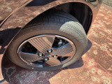155/65R14タイヤと専用アルミホイール付き!冬タイヤは別途ご用意が必要です。ぜひご相談ください(^^♪