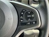Hondaセンシングの機能のひとつ、アダプティブクルーズコントロール付!アクセルから足を離しても設定したスピードと前車との車間を保ち走行してくれます!車線維持もアシスト☆高速道路で疲労軽減ですね☆