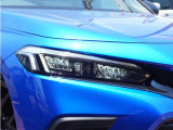 【ヘッドライト】省電力で長寿命の明るく運転しやすいLEDヘッドランプです。明るく照らすので暗い夜道からお客様を守ってくれます。