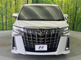 弊社では、全車『修復歴なし』のお車のみ取り扱っております。専任バイヤーによる厳選した仕入れの後、入庫後の車両チェックを行い、ネクステージが認定した高品質な中古車をご提供しております。