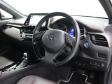 運転席廻りです。