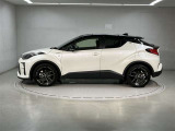 C-HR ハイブリッド 1.8 S GR スポーツ 