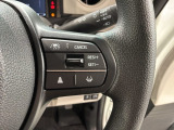 クルーズコントロールを装備しています。高速道路などで一定の速度で走ってくれるので運転が楽ですよ!速度を設定できますので、スピードの出しすぎにも注意できます。