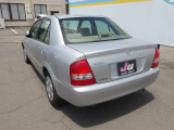ファミリアセダン 1.5 LS 4WD 