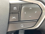【レーダークルーズコントロール】高速道路での長距離走行が楽に!!自動で速度を保つクルーズコントロールが、衝突軽減システムと連携し、前方の車両を感知して車間を保つように速度調節してくれます!!