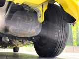 お車を安心してお乗りいただく為には、足回りの定期点検が欠かせません。サービスサポート(有償保証)では無料点検もご提供しており、安心のカーライフをお過ごしいただけるサポート体制が整っています。