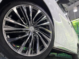 弊社では、全車『修復歴なし』のお車のみ取り扱っております。専任バイヤーによる厳選した仕入れの後、入庫後の車両チェックを行い、ネクステージが認定した高品質な中古車をご提供しております。
