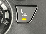 【シートヒーター】寒い日に重宝するシートヒーター!エアコンより早く温まってくれるので寒がりの人も安心ですね♪エアコンの温風は乾燥するから苦手、という方にもをおすすめです。