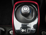 【シフトレバー】操作が簡単なシフトノブです!バックやドライブなど切り替えがラクラク♪