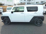 【保険】自動車保険のスペシャリストがお客様の立場になってお客様に最適な自動車保険のご提案や万が一の時の事故対応にあたりますので、ご安心ください。