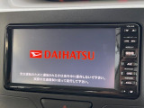 【ナビゲーション】使いやすいナビで目的地までしっかり案内してくれます。各種オーディオ再生機能も充実しており、お車の運転がさらに楽しくなります!!