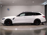 【BMWのxDrive】xDriveはいかなる状況下でも安定した走りを実現しています。 これによりストレスなく運転できることはもちろんのこと、安全性能も向上しています。
