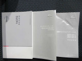 取扱い説明書 整備記録簿です前オ-ナ-の整備歴がわかるため無駄な部品。工賃が発生せず効率の良い整備が行えますまた丁寧に乗っていた証拠でもありますので車両状態の信頼性にもつながってまいります