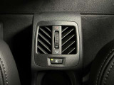 弊社お客様より頂いた下取車やデモカーが在庫の殆どを占めています。車の経歴や整備記録が分かり、ご安心してお車をお選び頂ける正規ディーラーならではのラインナップでございます。