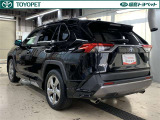 中古車の総合評価や内外装の状態などをひと目でわかるよう、トヨタ車のプロの検査員が実施した「車両検査証明書」をご用意しています。