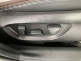 オキシクリア除菌済U-CARです。当社では展示前にハンドル、ドアノブ、シフトノブなどのウイルス付着が気になり内装表面を協力除菌しております。二酸化塩素の協力な酸化分解作用を利用したシステムです。