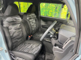 運転席シート廻りは使用感も少なく、良好な状態となっています。前オーナー様が丁寧に使っていたことがよくわかりますね。