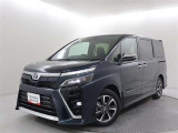 記録簿・取扱説明書も完備☆この車は、1.お車内外の徹底洗浄 2.認定検査員による車両検査証明書の発行 3.1年間・走行距離無制限の無料保証 の3つの安心をお約束する、トヨタの認定中古車です!