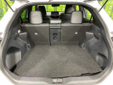 普段のお買い物や通勤、送迎等に十分な荷室スペースを確保しております。セカンドシートを倒すと、大きな荷物の積載も可能です♪