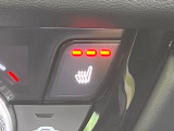 【シートヒーター】寒い日に重宝するシートヒーター!エアコンより早く温まってくれるので寒がりの人も安心ですね♪エアコンの温風は乾燥するから苦手、という方にもをおすすめです。