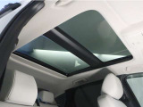 サンルーフ装備車