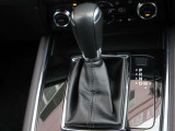 DCT、CVT、従来型のATなど、すべてのトランスミッションの利点を集約し、ロックアップ領域を大幅に拡大し伝達効率の向上とマニュアルトランスミッションのようなダイレクト感を実現した自社製ATです。