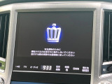 【メーカー純正ナビ】インテリアに溶け込むスタイリッシュな「専用設計」メーカーナビを装備♪視認性や操作性など基本性能にも優れ、より上質なカーライフをお楽しみいただけます。