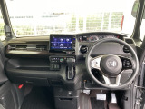 【Honda SENSING】いつもの道で、高速道路などで、安心・快適な運転を支援します。先進の安全運転機能システム搭載。