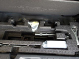 万が一に備えてパンク修理キット&工具を搭載!