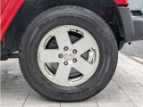 純正18インチAWを装着しております。
