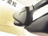 万が一の事故のときもドライブレコーダーがあると安心です。ご利用になる場合は個人情報保護の観点より新品の対応SDカードをお求め下さい。
