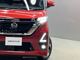 【ハイビームアシスト】暗い道も対向車のライトや周辺の明るさに合わせてハイビームとロービームを自動切り替え★