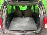 普段のお買い物や通勤、送迎等に十分な荷室スペースを確保しております。セカンドシートを倒すと、大きな荷物の積載も可能です♪