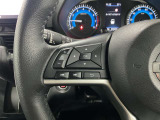 【ステアリングスイッチ】運転中に前方から目線をそらすことなくオーディオ等の操作が可能な便利機能!安心&快適なドライブを演出してくれます。