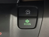 ★ECONスイッチ★ エコドライブを加速しよう!スイッチをONにすると、運転の仕方によるロスを抑え込み燃費をよくするようクルマが頑張ります(*^ー^*)燃費向上にチャレンジ♪