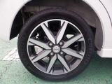 15インチアルミホイール!!格好良くてホイールがあなたの愛車をいっそう輝かせます☆