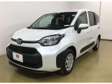 ハイブリッドならではの燃費と静寂性を兼ね備えたお車です