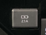 2.1Aポートがついています。