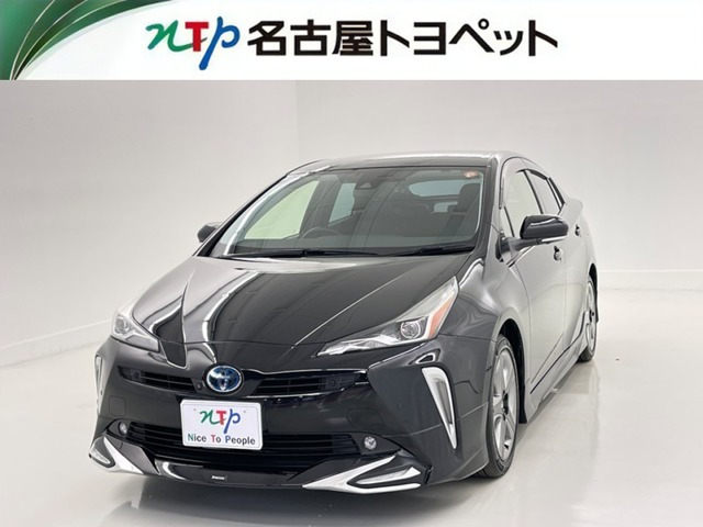 トヨタ プリウス 