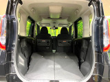 普段のお買い物や通勤、送迎等に十分な荷室スペースを確保しております。セカンドシートを倒すと、大きな荷物の積載も可能です♪