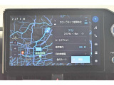 ディスプレイオーディオを装備。スマホとクルマをつなぐことで、これまでのナビに加えて、いろんなサービスが楽しめます。