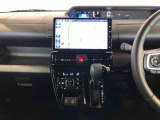 温度を設定すれば、自動で車内の温度管理をしてくれる優れものです♪ATミッションで運転楽々