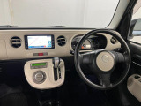 エンジンオイルの交換と、室内抗菌消臭処理を施工し、ご納車させていただきます