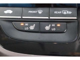 シートヒーター装備付き車!!座席に埋め込まれた電熱線によりシートを暖めることが出来る装備で、温められたシートは、寒い冬には最適です!!
