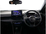 見通しのよいすっきりとした視界で、誰でも運転しやすいです。運転のしやすさは疲れにくさにも繋がりますよ♪