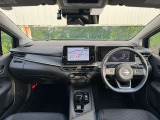 視界広々で運転しやすいインパネ