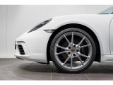 20インチ Carrera S ホイール搭載です。