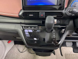オートエアコンで快適な車内温度を演出してくれます!
